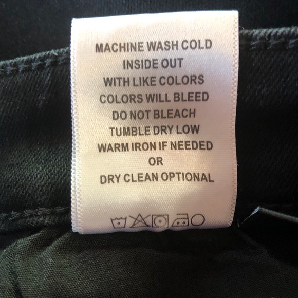 FLYING MONKEY Ankle Cropped/Capri-Length Black Jeans (29) - Picture 7 of 16